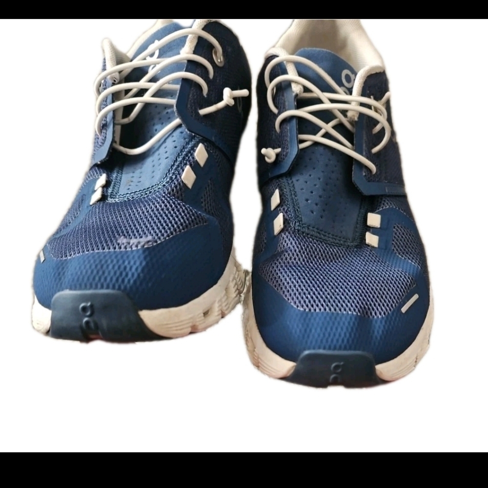 On Cloud Running Womens Blue Cloud 5 Shoe In Denim/White 9 - Picture 6 of 14